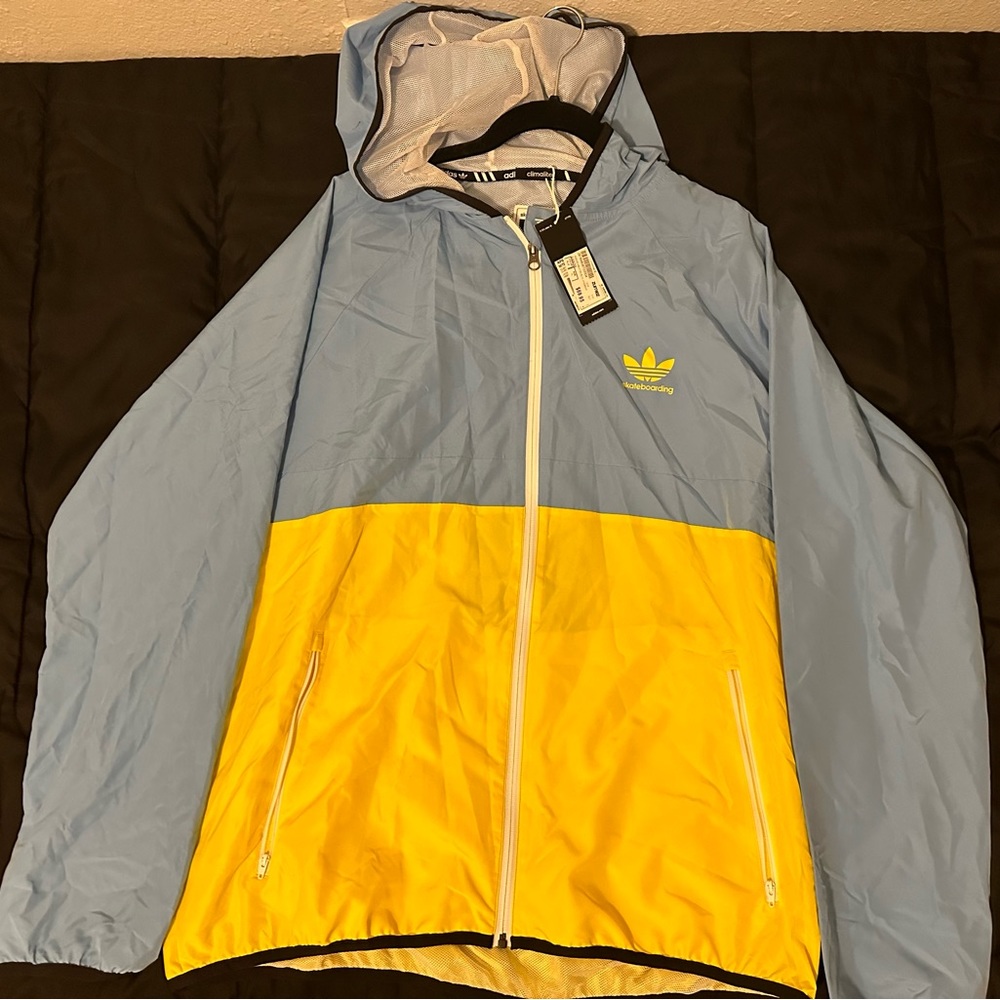 Adidas wind breaker men